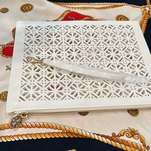 New Tory Burch Clutch - Picture 5 of 7